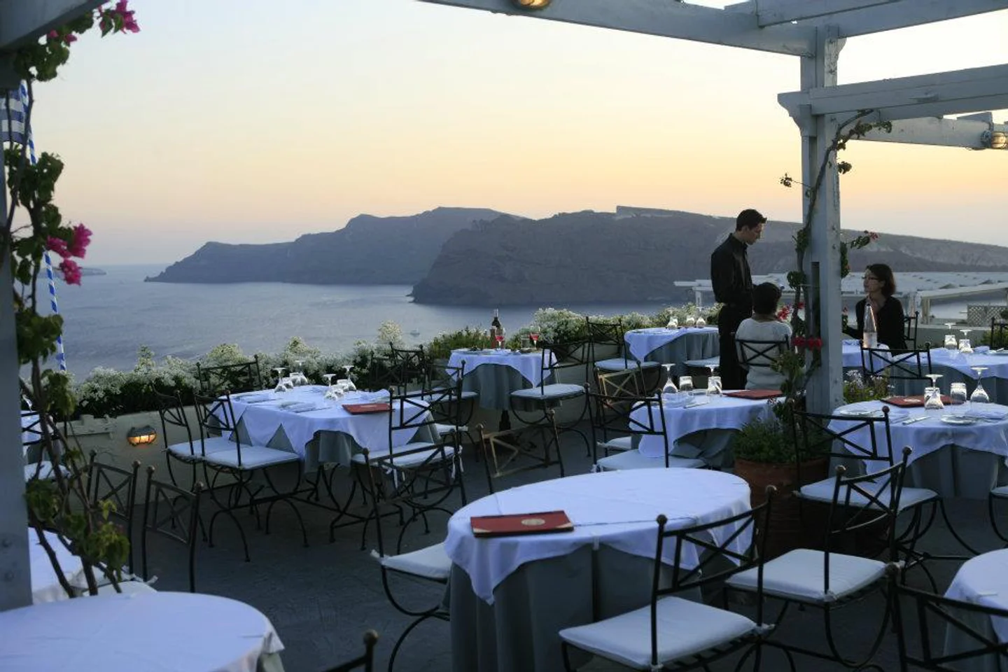 LE TOP 10 Ristoranti Aperti il Venerdì a Santorini