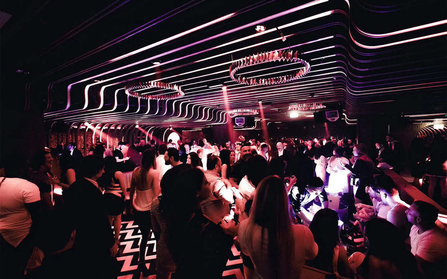 The TOP 10 Nightclub Open on Monday in London
