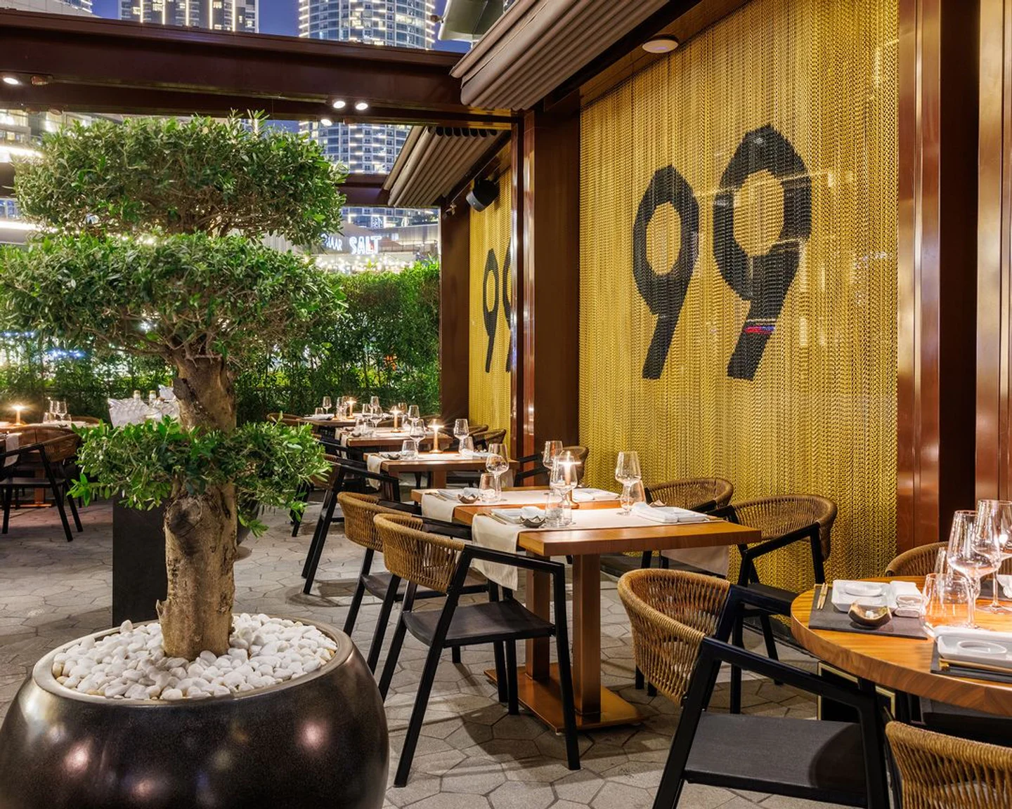 The TOP 10 Michelin Star Restaurant in Dubai