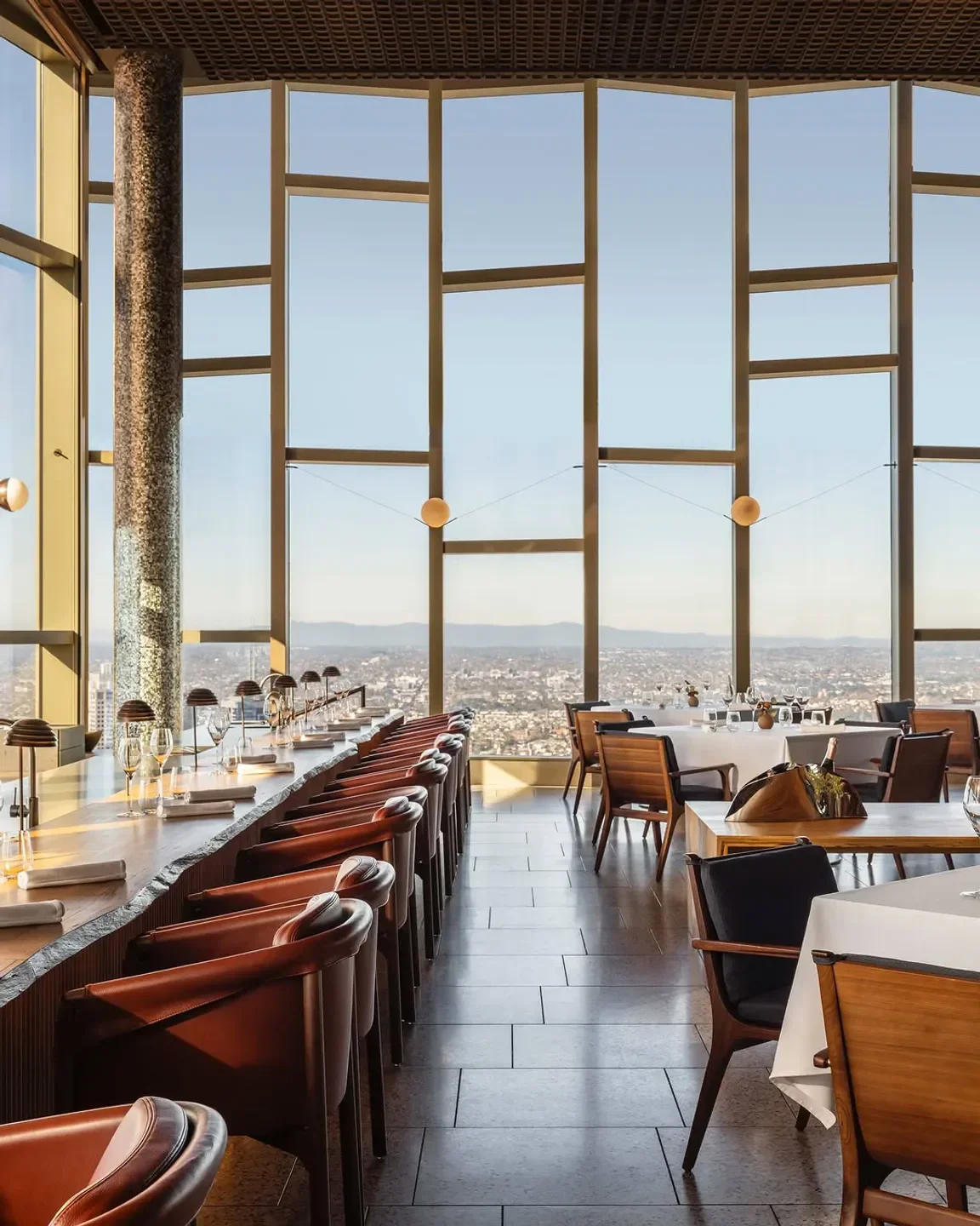 Atria restaurant in Melbourne: Stylish interior with panoramic city views and modern design