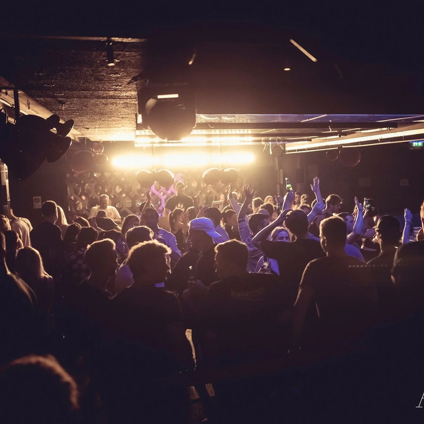 LE TOP 10 Discoteche di Lusso a Berlino