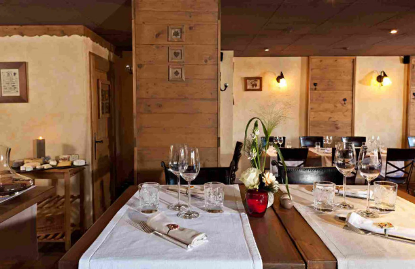 Os TOP 10 Restaurantes Abertos aos Sábados em Courchevel
