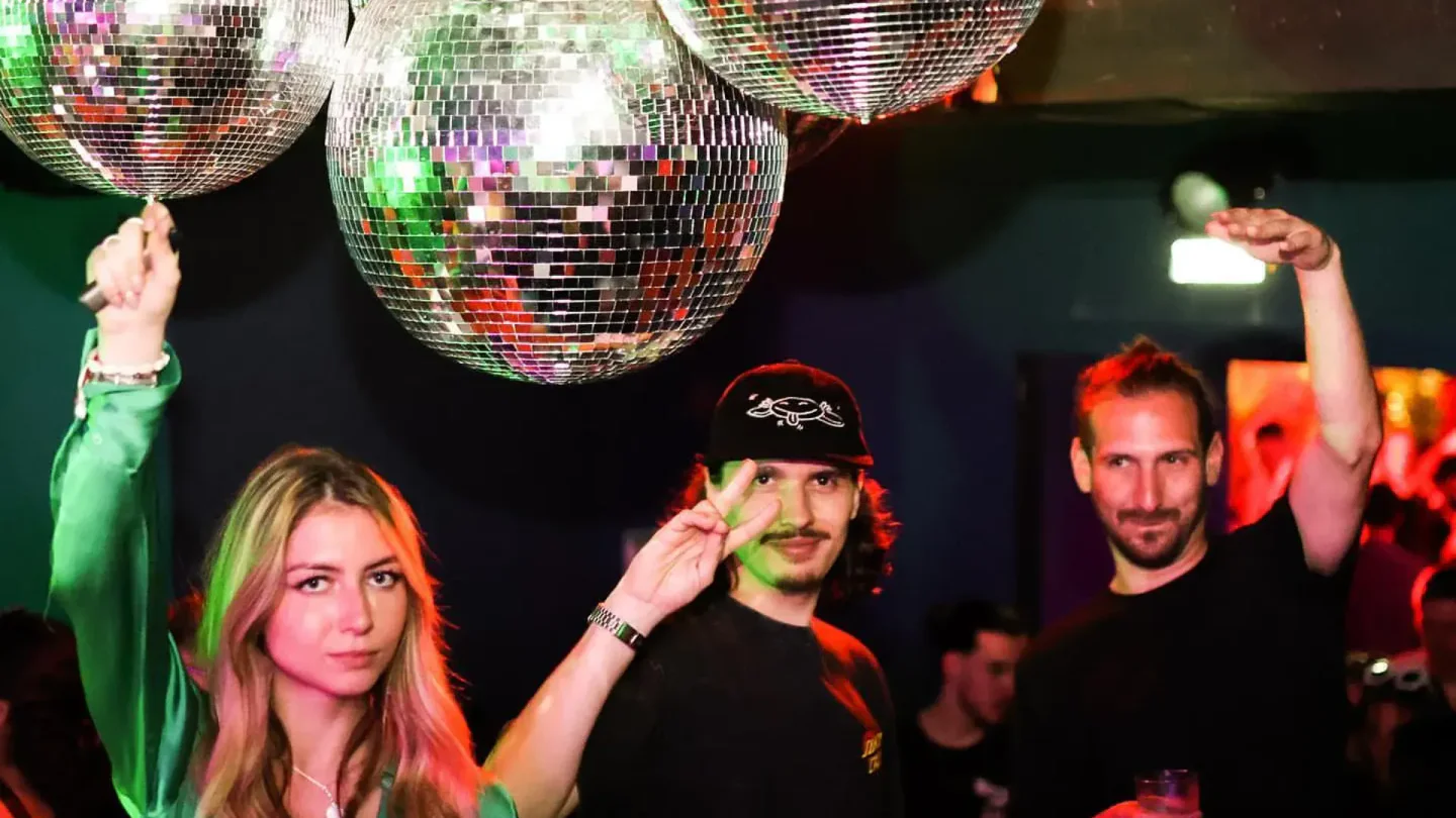 Les TOP 10 Clubs Incontournables à Cannes