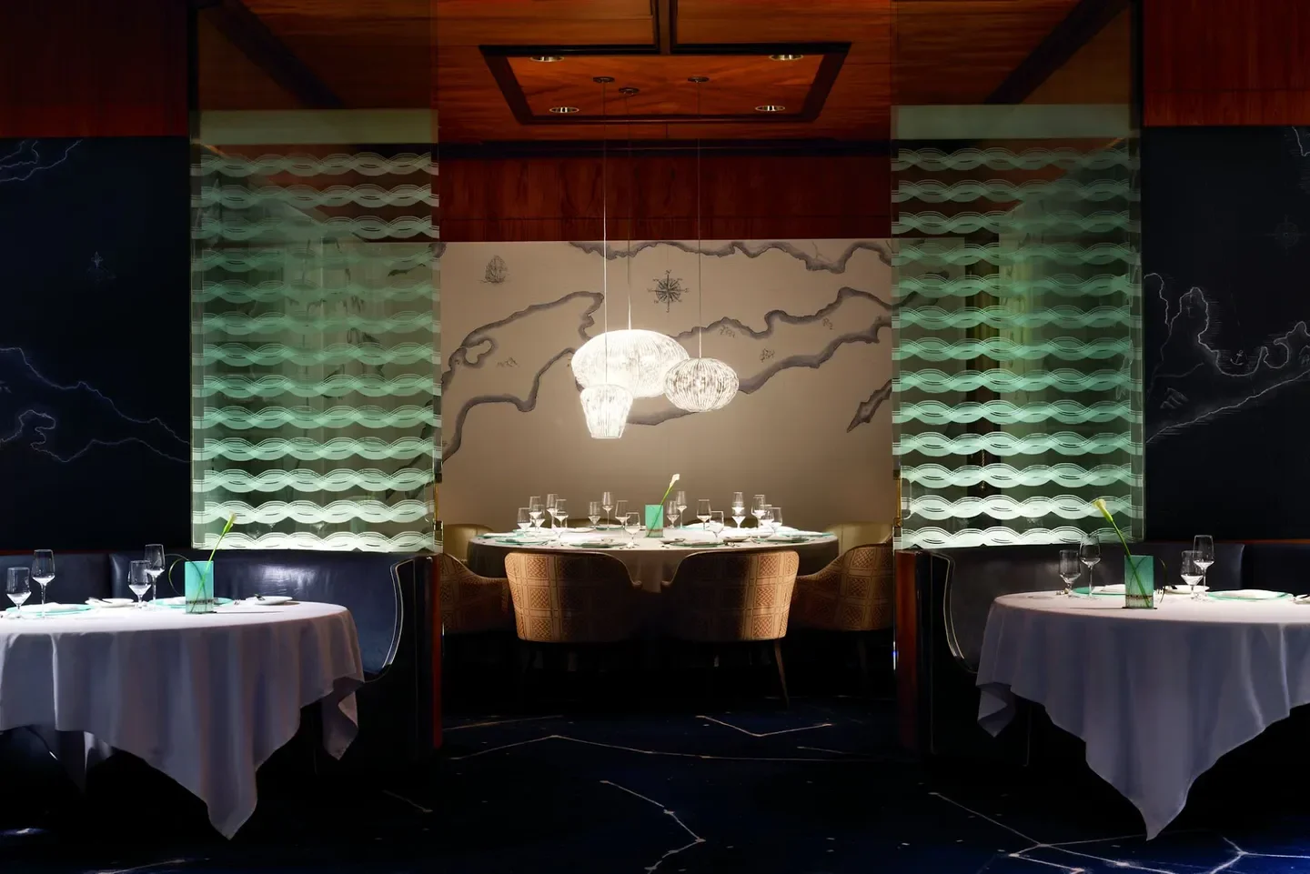 Top 10 Restaurants in Grand Cayman | Alotea Concierge Top 10 Restaurants in Grand Cayman | Alotea Concierge