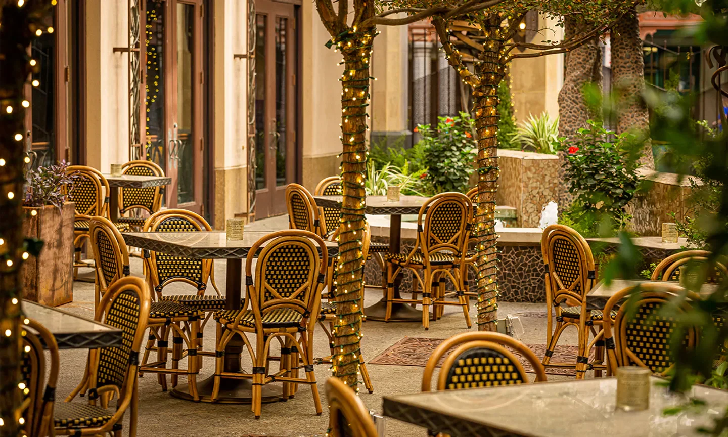 Outdoor dining at Bohanan's Prime Steaks & Seafood in San Antonio, Texas.