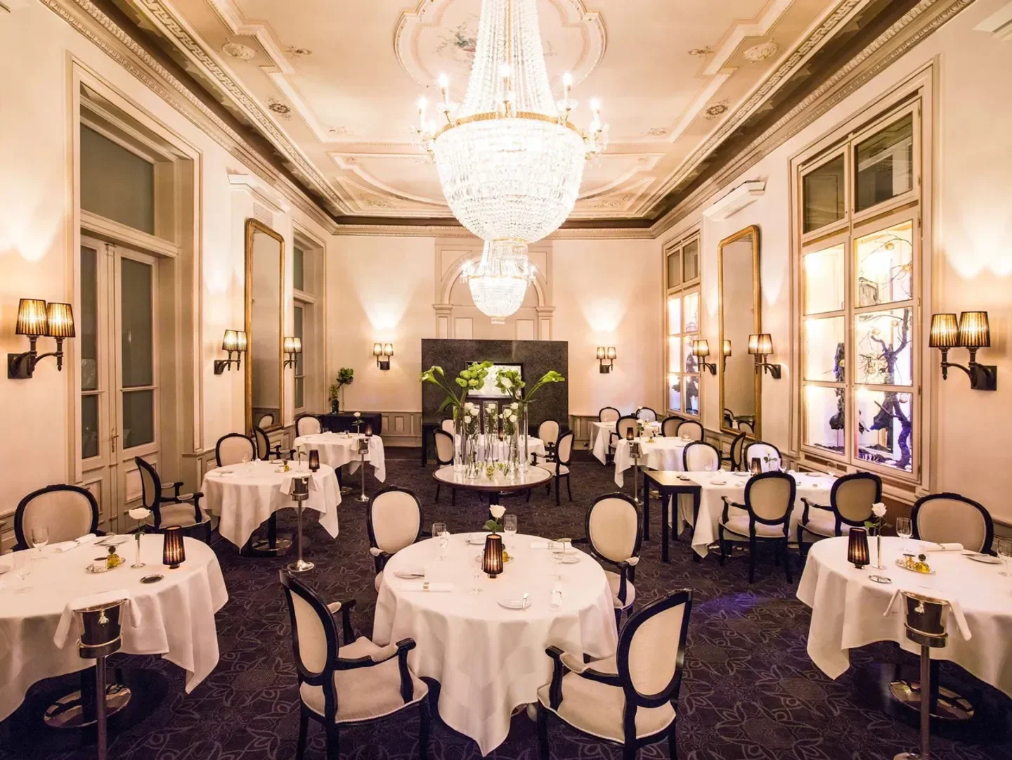 The TOP 10 Romantic Restaurant in St. Moritz
