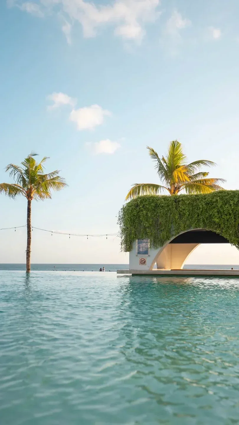 Café del Mar Bali Beach Club with pool and ocean view in Bali