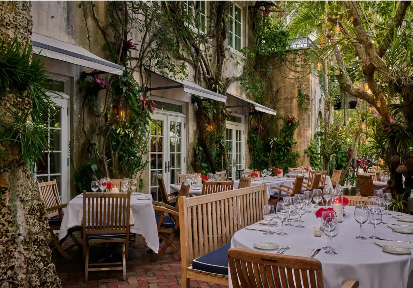 OS TOP 10 Restaurantes Abertos na Terça-feira em Miami