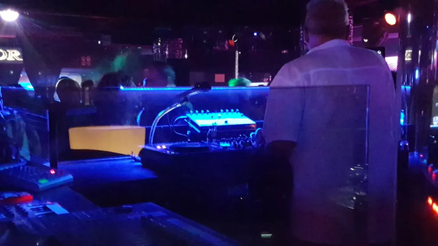 Las 10 mejores discotecas abiertas los viernes en Barcelona