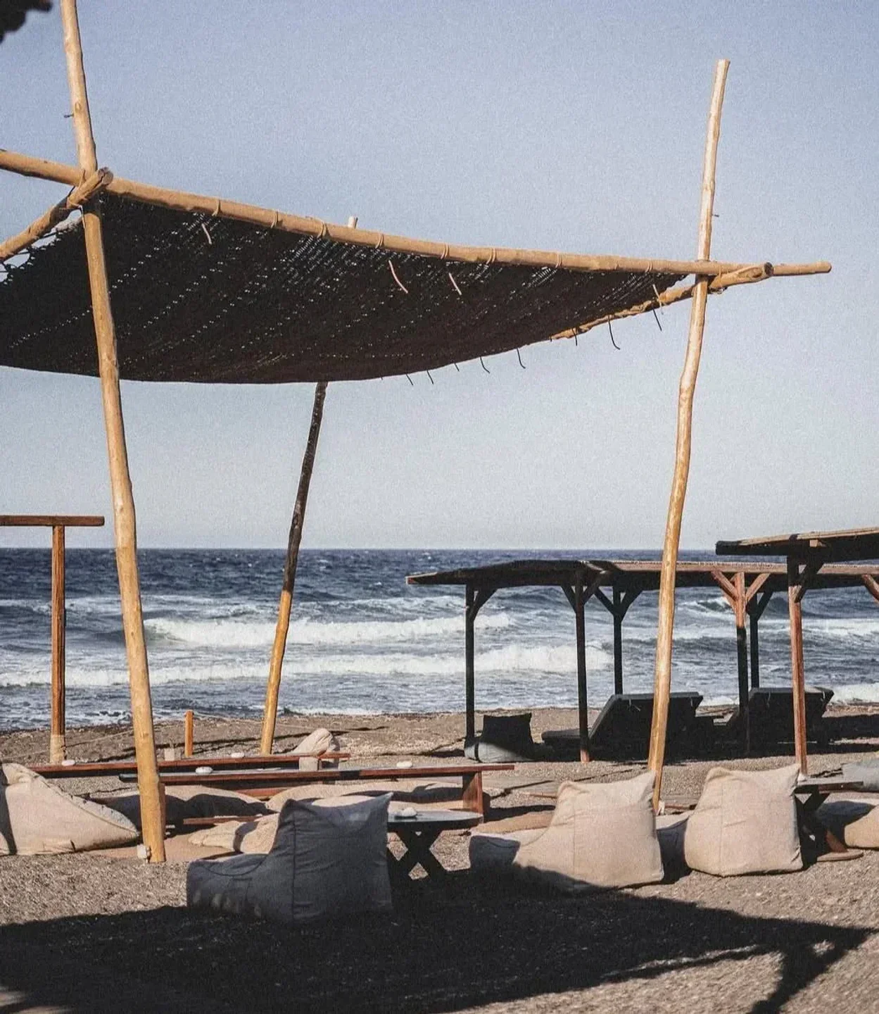 Top 10 Beach Clubs in Santorini | Alotea Concierge