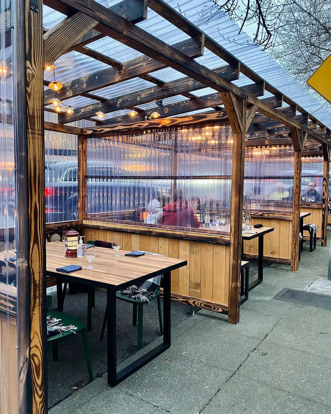 The TOP 10 Restaurant Open on Thursday in Seattle