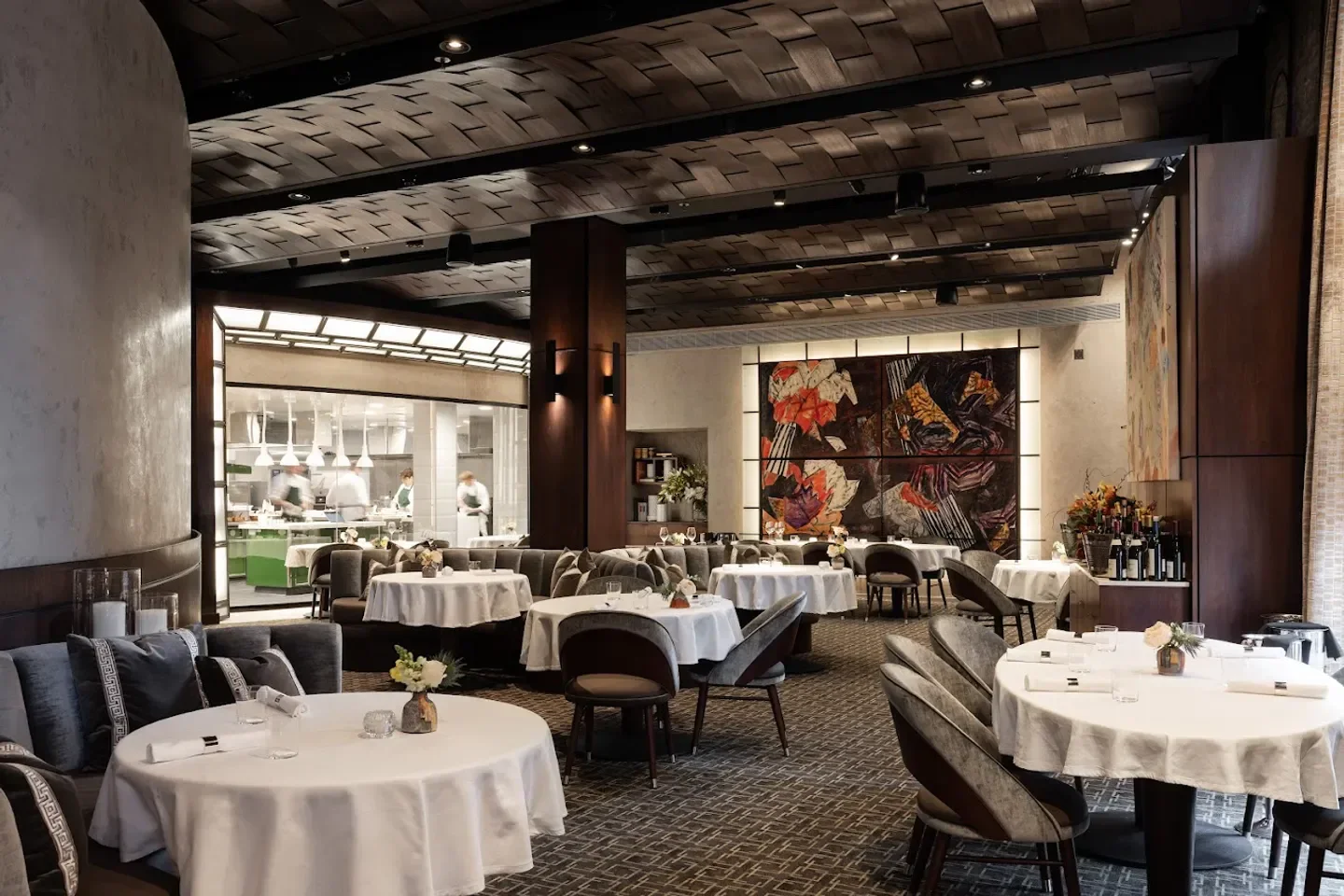 Interior of Emeril's New Orleans restaurant, featuring elegant dining area in New Orleans.