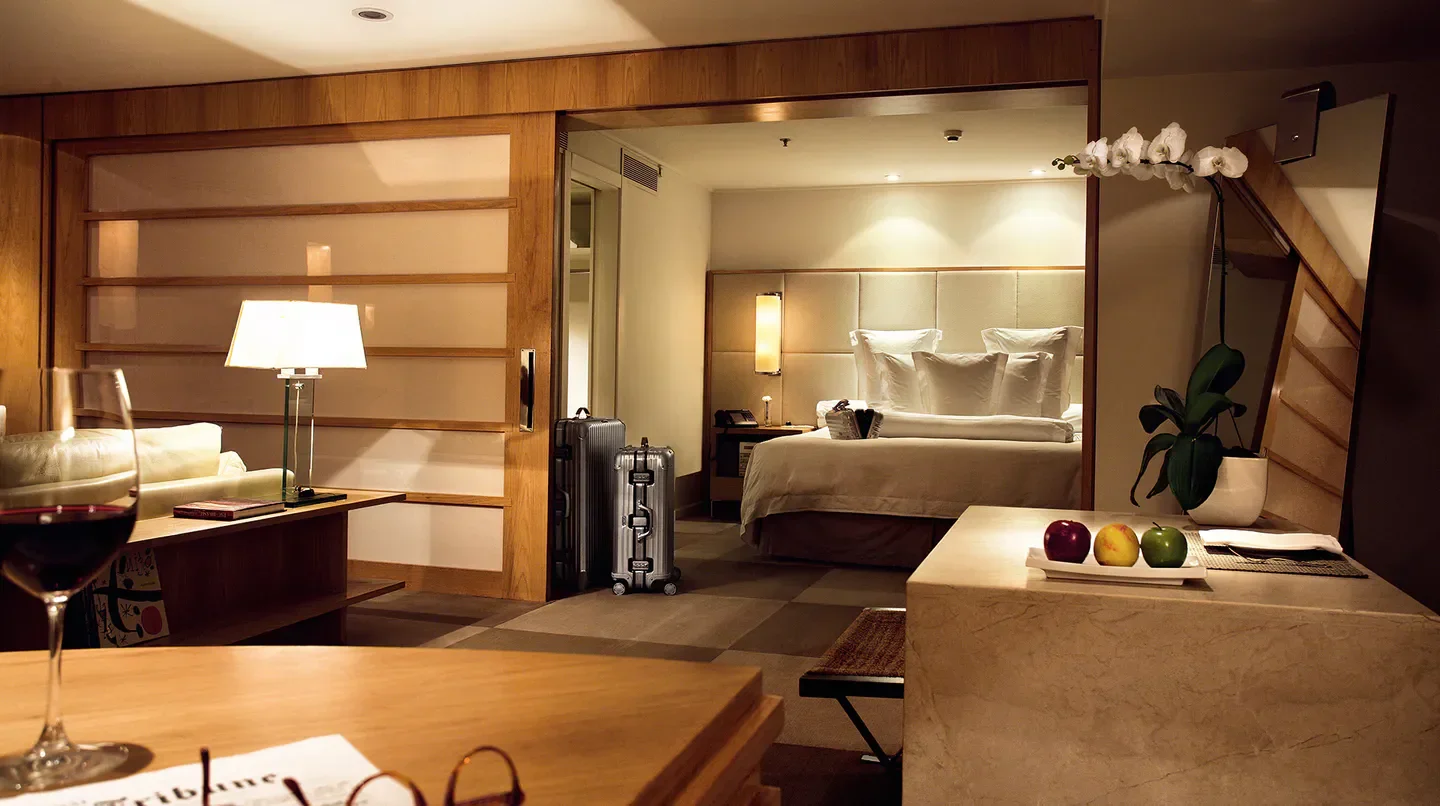 Elegant hotel room at Emiliano São Paulo, featuring a luxurious interior in Sao Paulo.