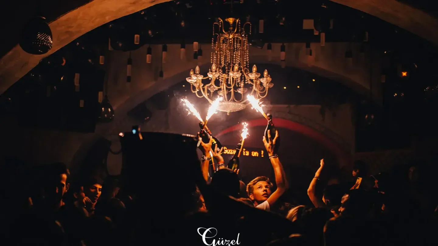 The TOP 10 Outdoor Nightclubs in Mykonos