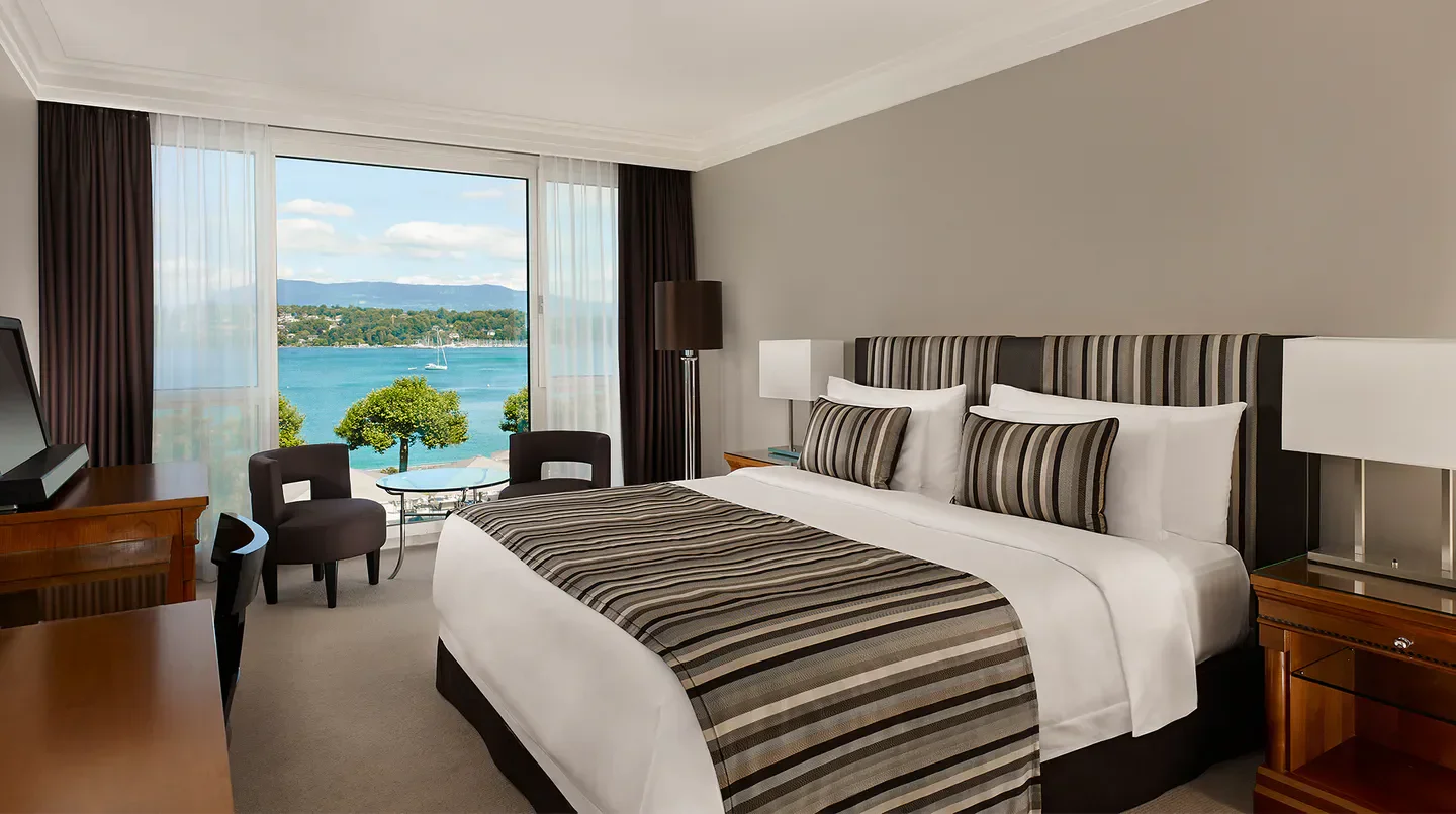 Hotel President Wilson, Geneva room with lake view. Luxury Collection Hotel.