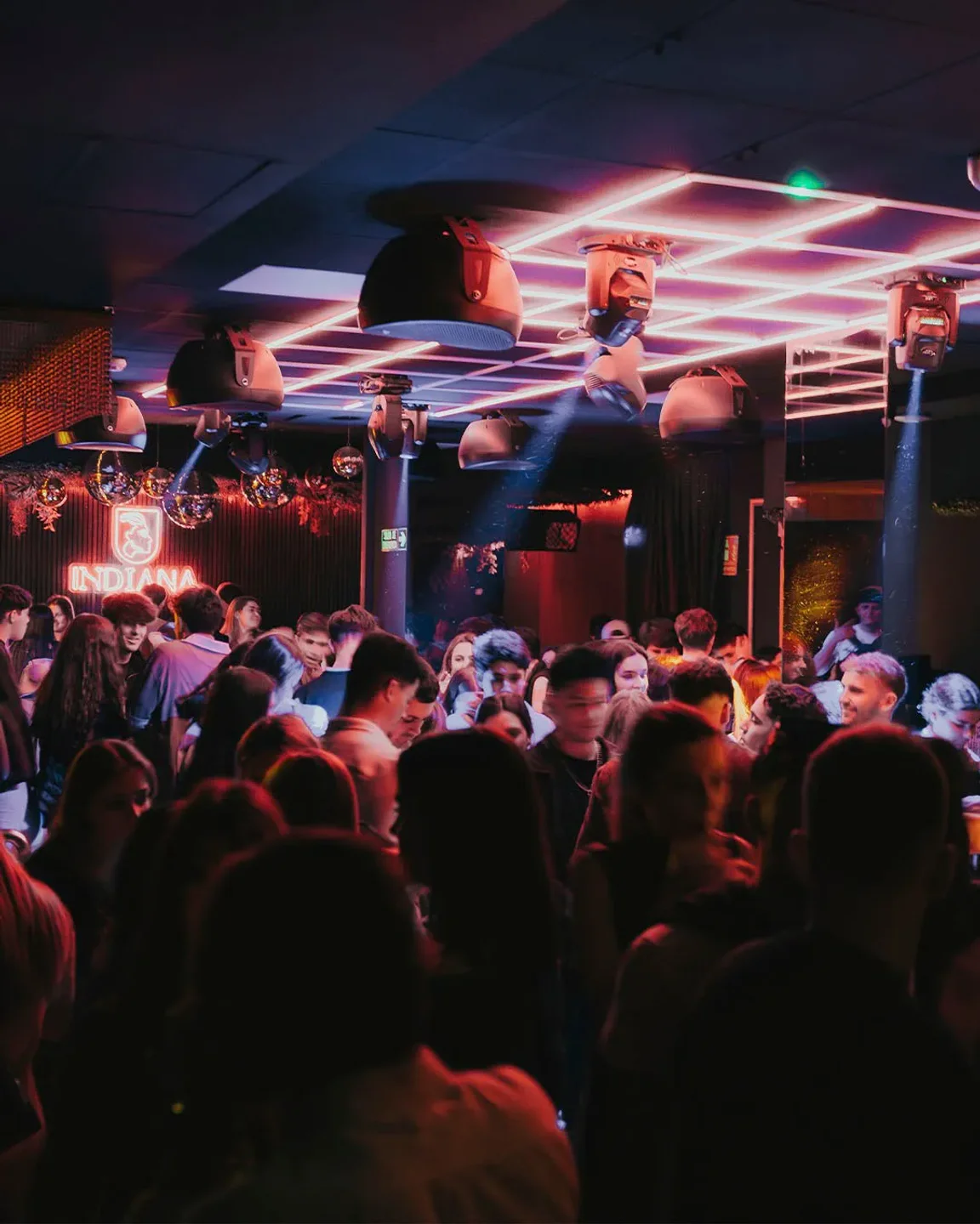 TOP 10 Boates Abertas na Quinta-feira em Valência