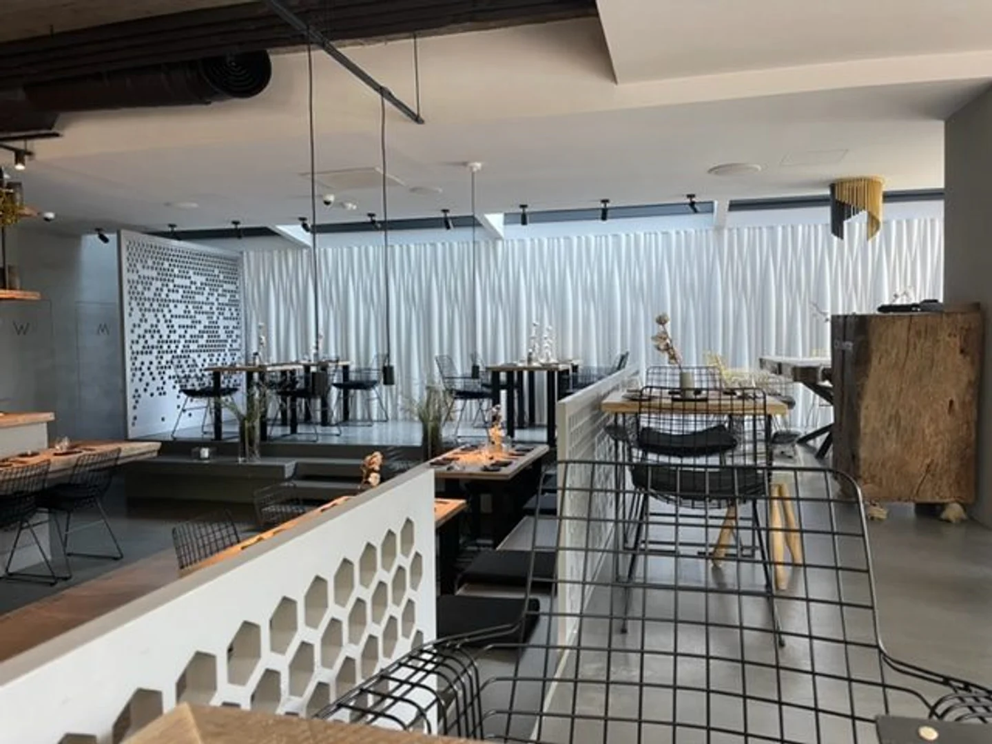 The TOP 10 Modern Restaurants in Bucharest