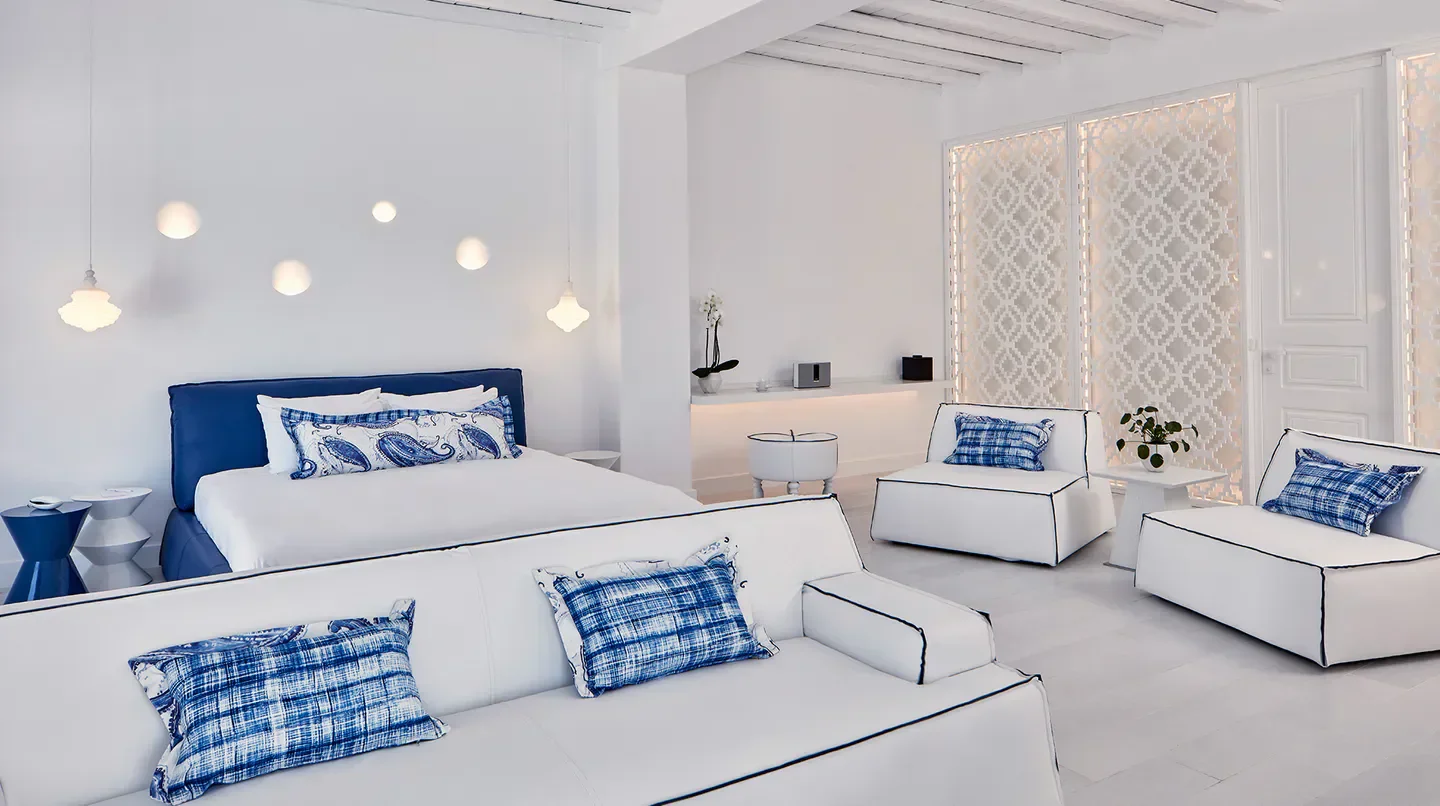 The TOP 10 Bar Hotels in Mykonos