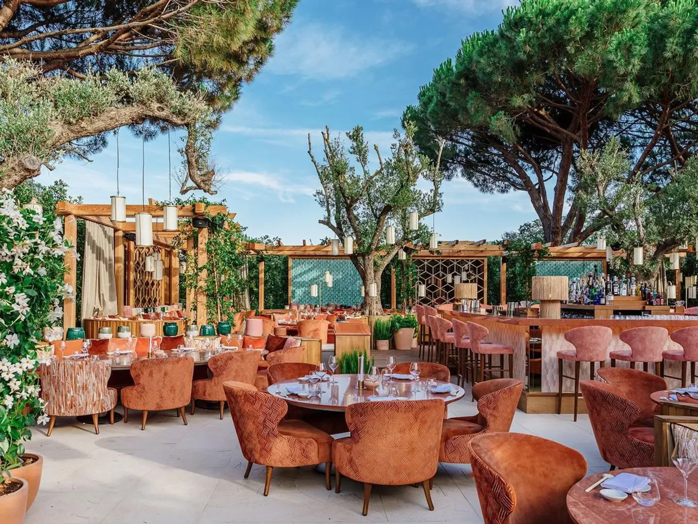 The TOP 10 Contemporary Restaurants in Saint-Tropez