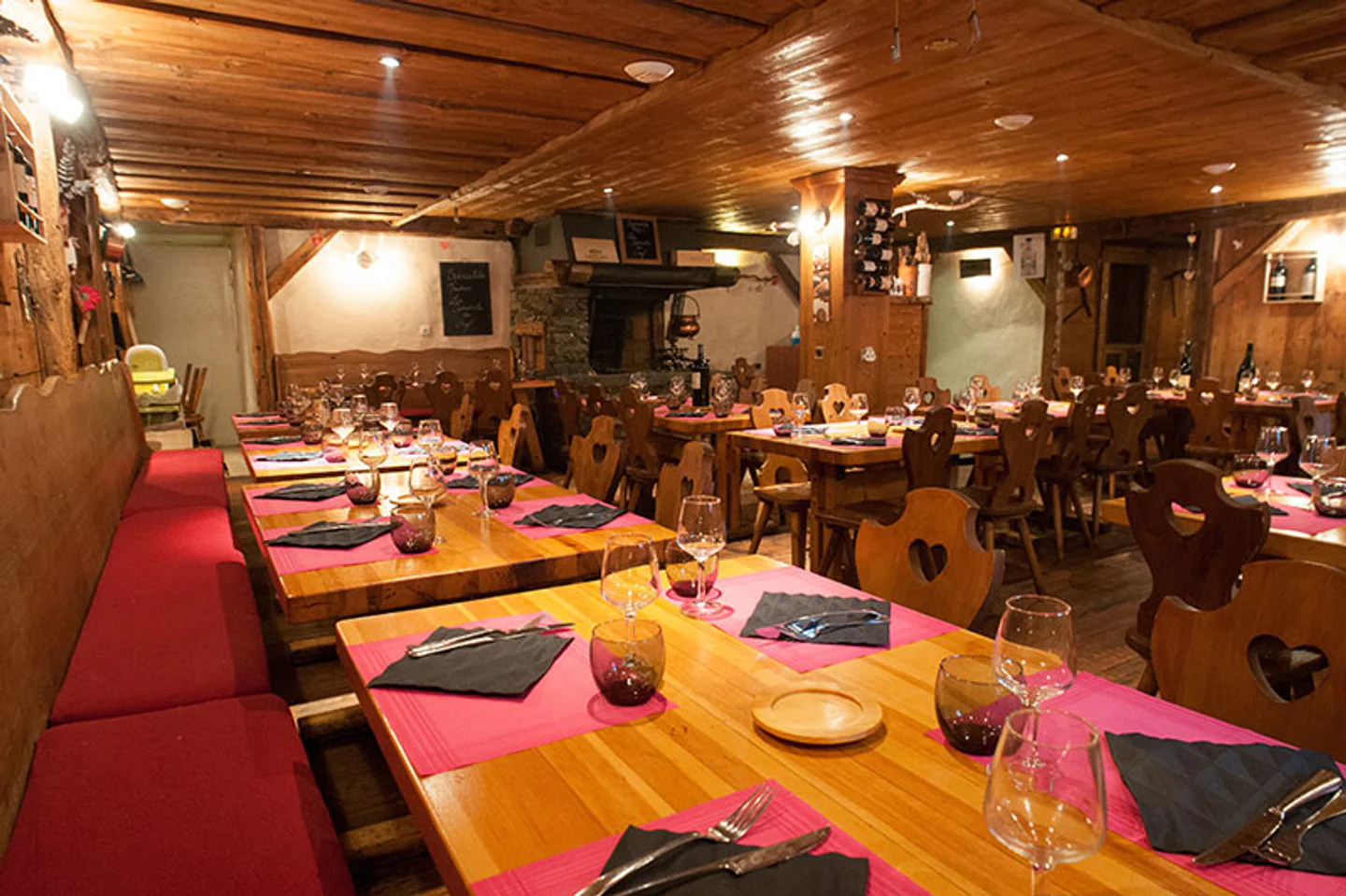 The TOP 10 Romantic Restaurant in Val-d'Isère