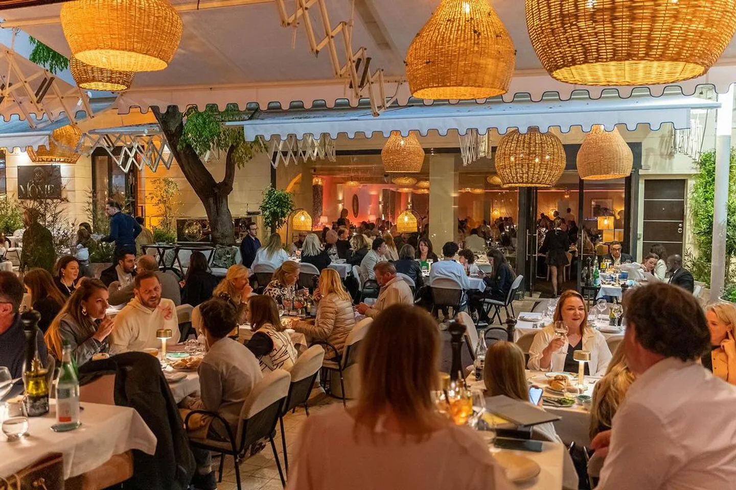 The TOP 10 Restaurant Open on Monday in Cannes