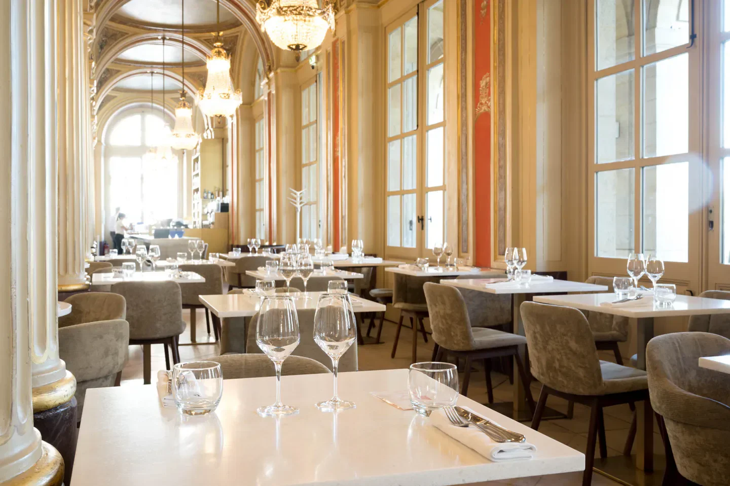Elegant interior of La Table d'Hôtes - Le Quatrième Mur restaurant in Bordeaux, France.