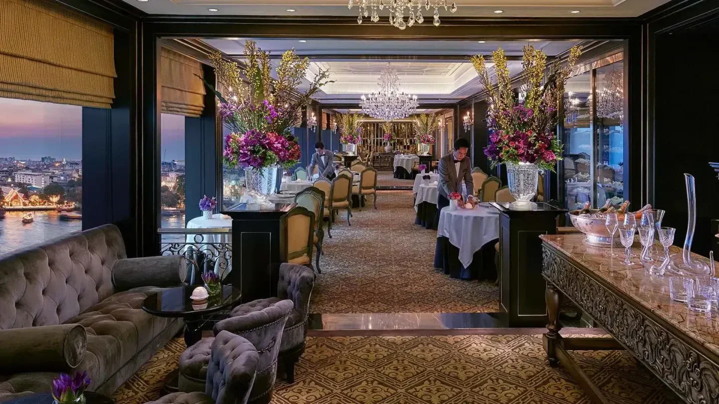 The TOP 10 Contemporary Restaurants in Bangkok
