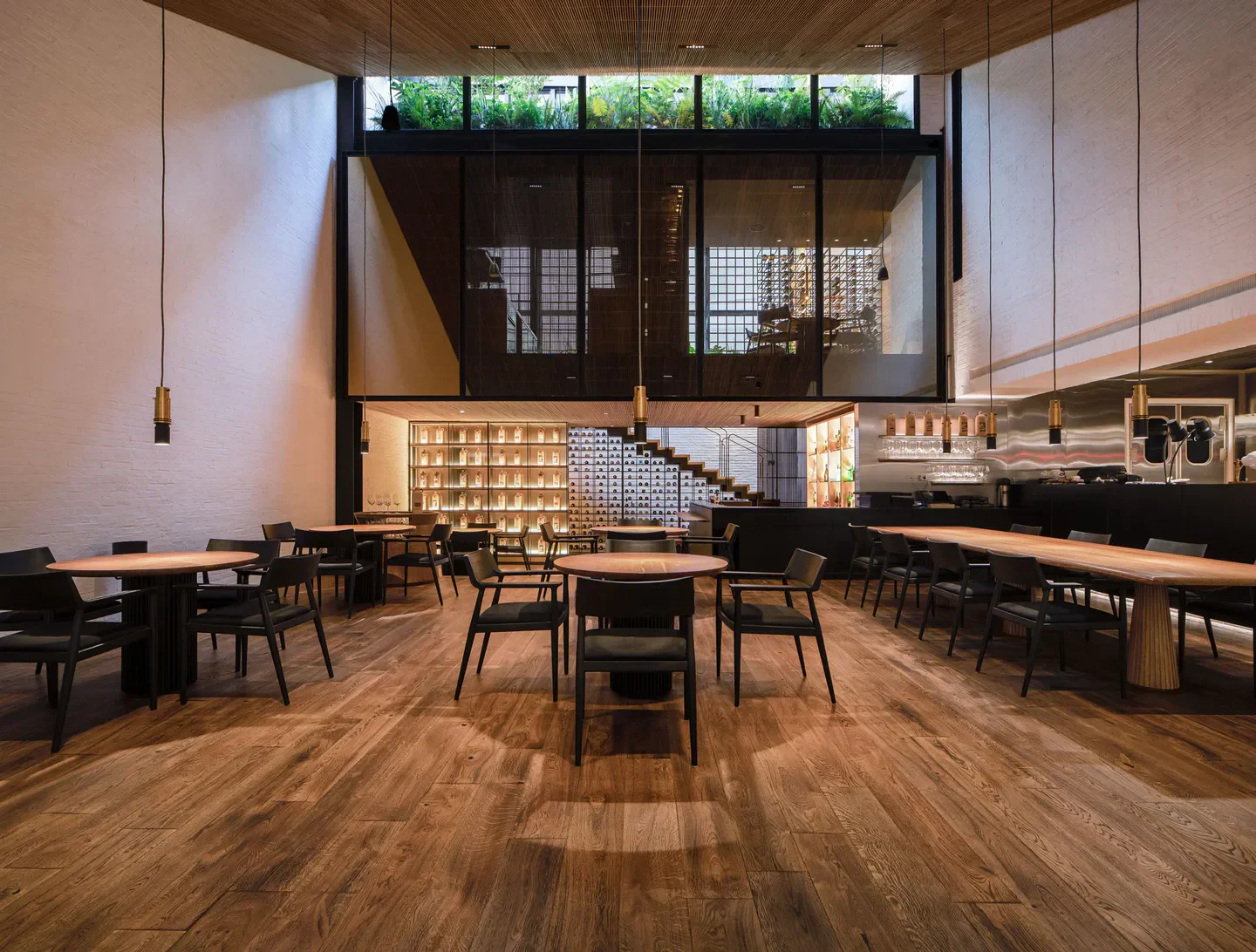 Interior of Leo restaurant in Bogota, featuring modern design and inviting atmosphere