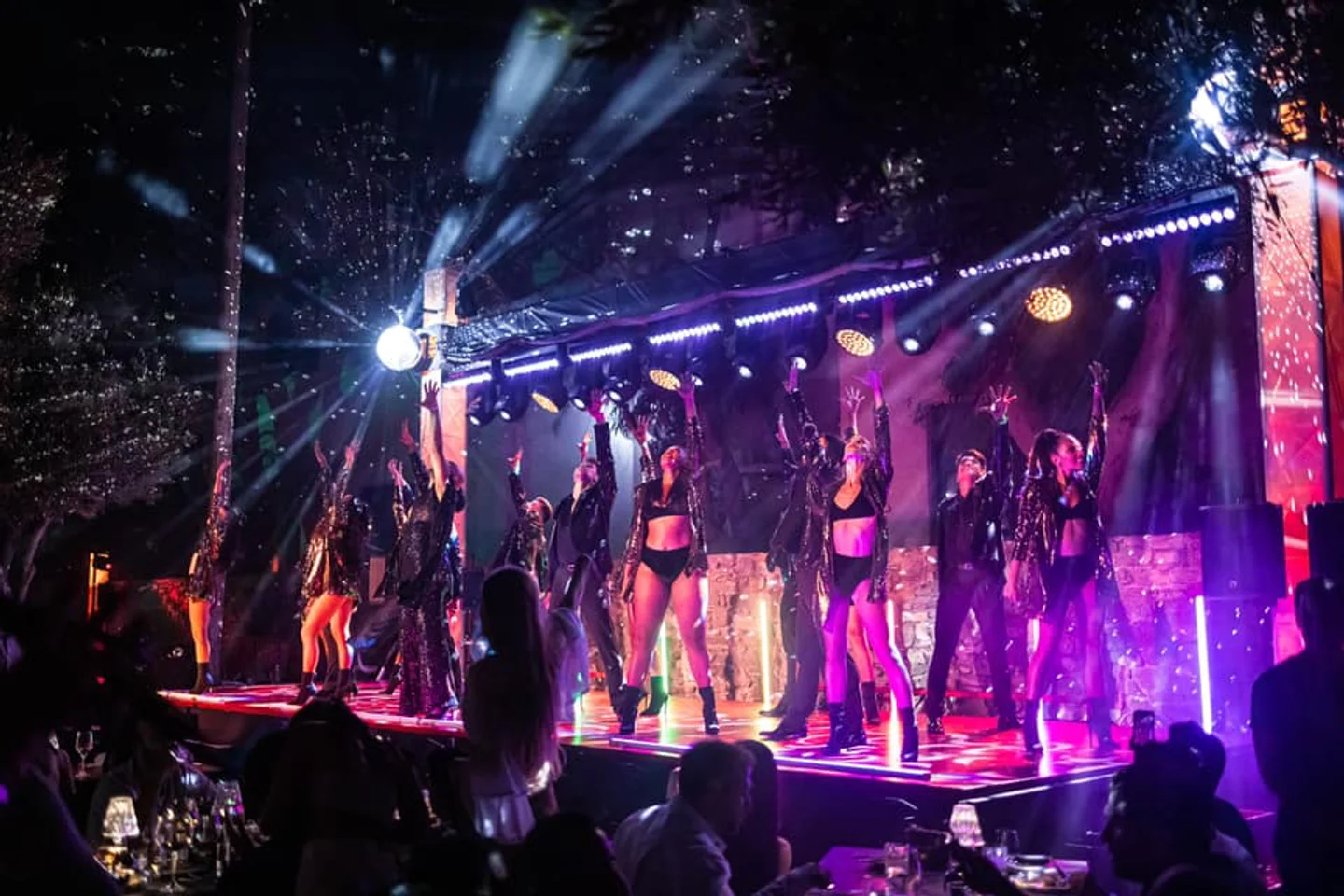 LE TOP 10 discoteca a Ibiza
