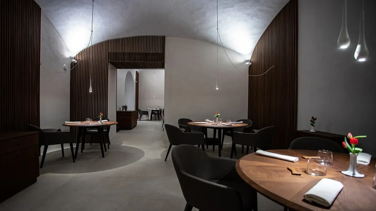 Interior of Luigi Lepore restaurant in Calabria, with stylish decor and modern design
