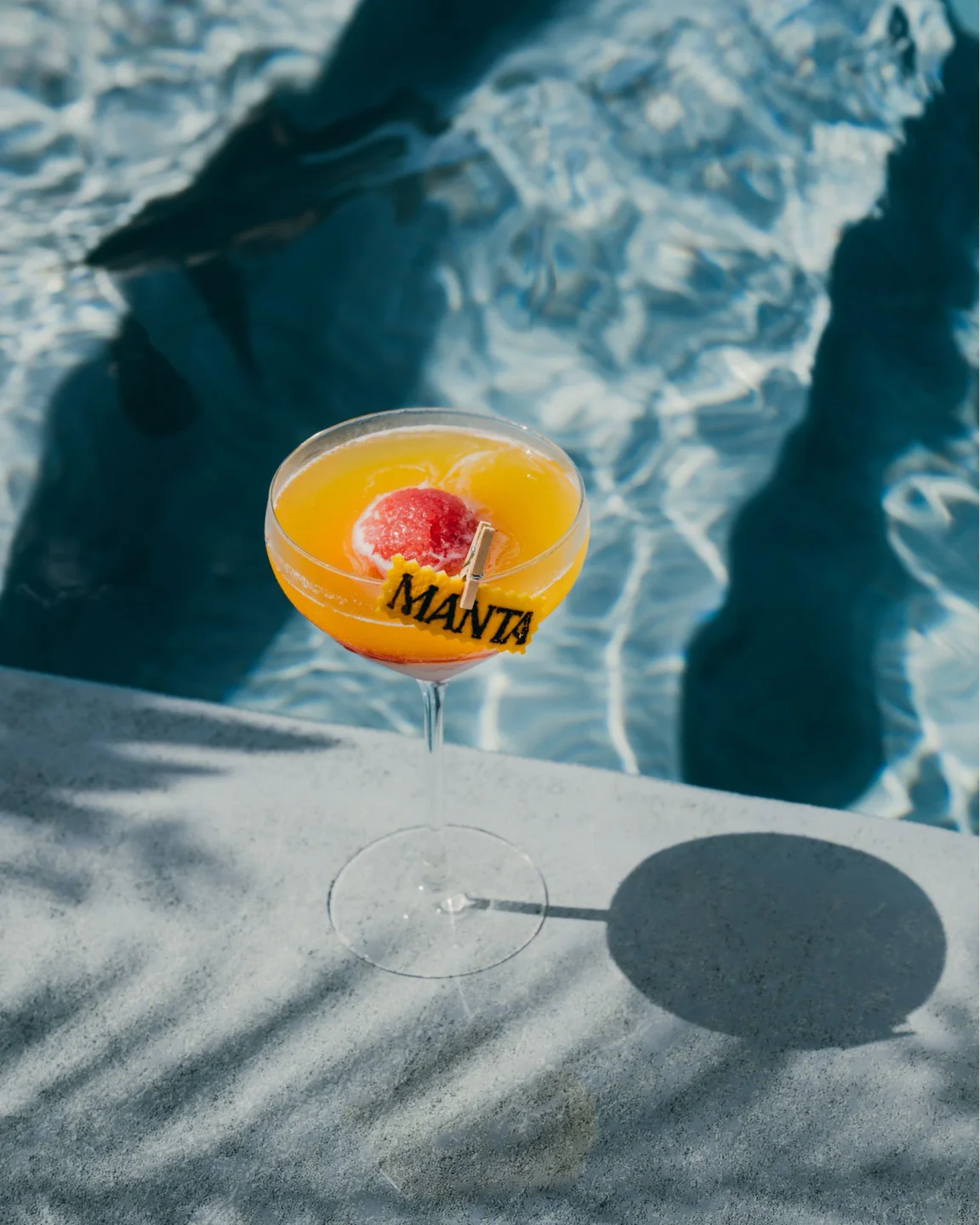 /malta/restaurants/manta-beach-club drinks photo