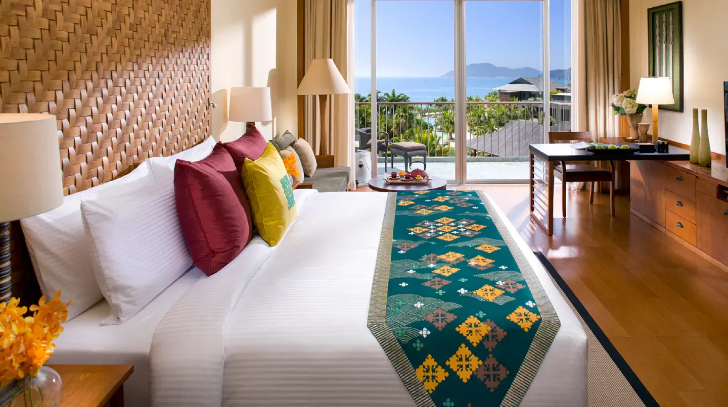 Elegant room with ocean view at Mandarin Oriental, Sanya, showcasing luxury in Sanya.