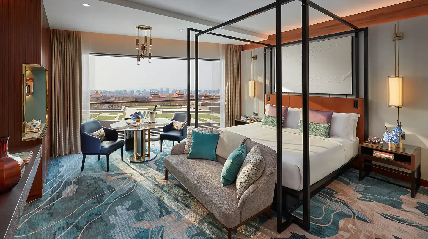 Luxury bedroom at Mandarin Oriental Wangfujing, Beijing, with city views of Beijing.