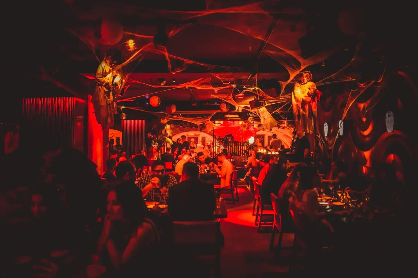 The TOP 10 Luxury Nightclubs in London