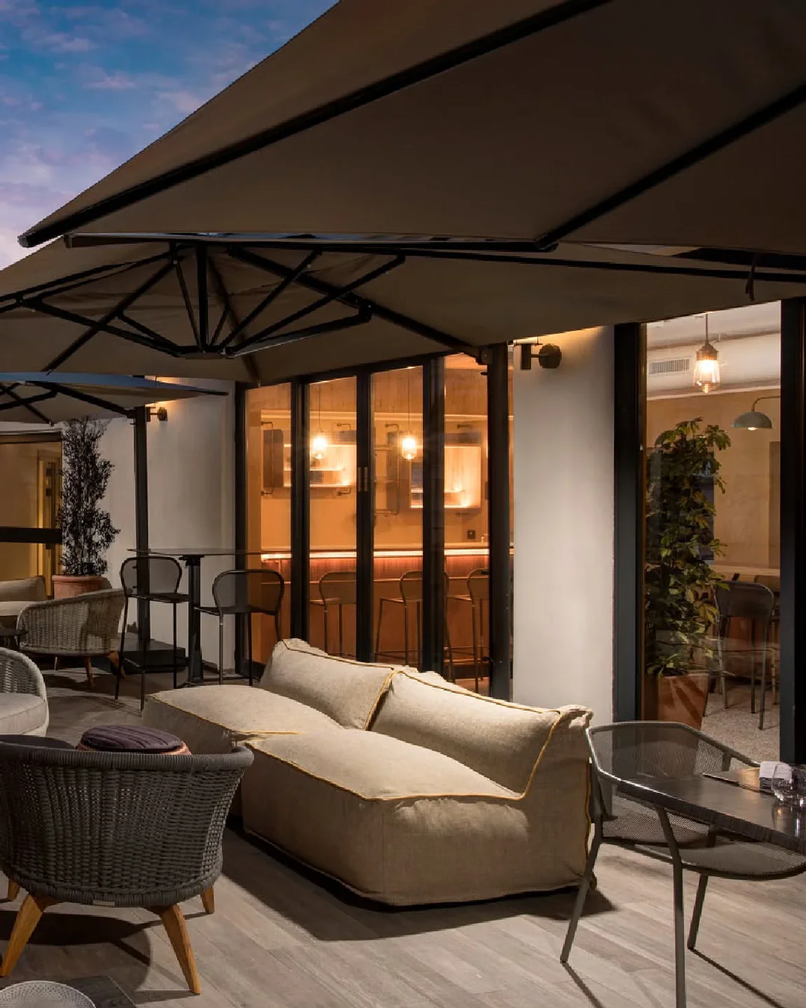 Mun Rooftop Restaurant Rome Mùn Rooftop Cocktail Bar Rome Reservations