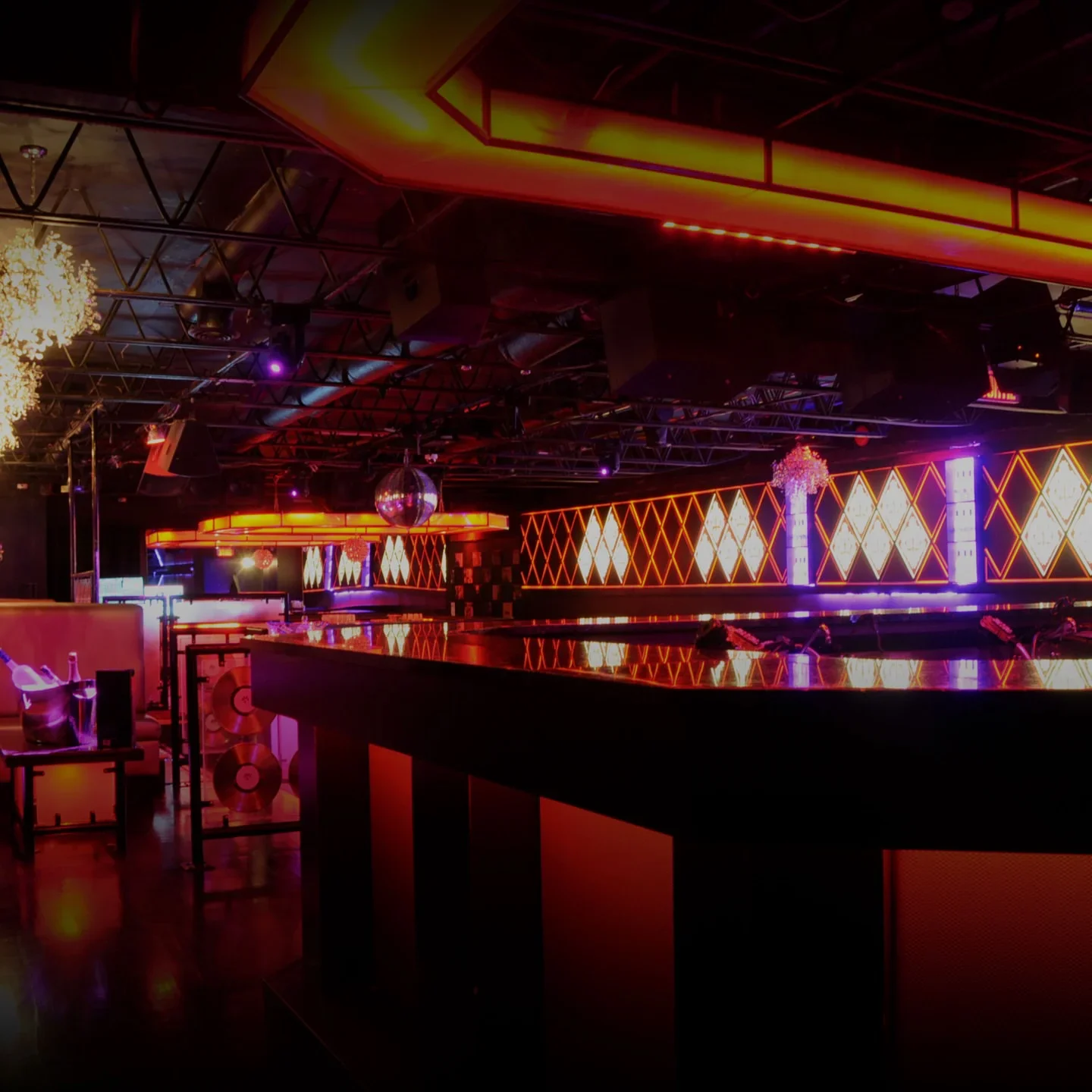 club muzique montreal dress code Muzique nightclub
