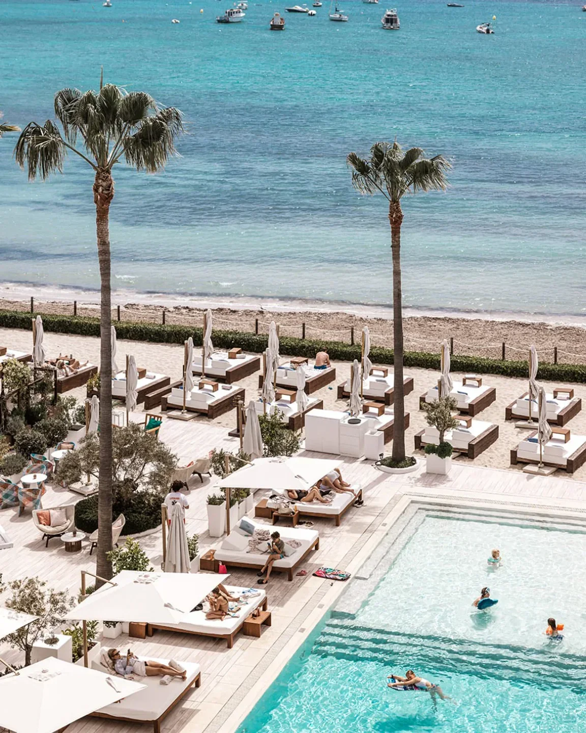 The TOP 10 Pool Access Restaurants in Ibiza