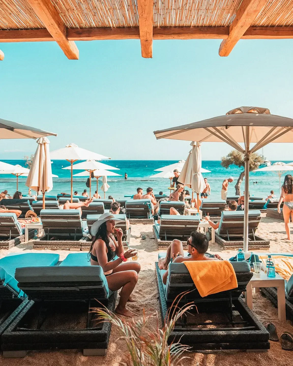 paradise beach club mykonos dress code Paradise Beach Club Mykonos