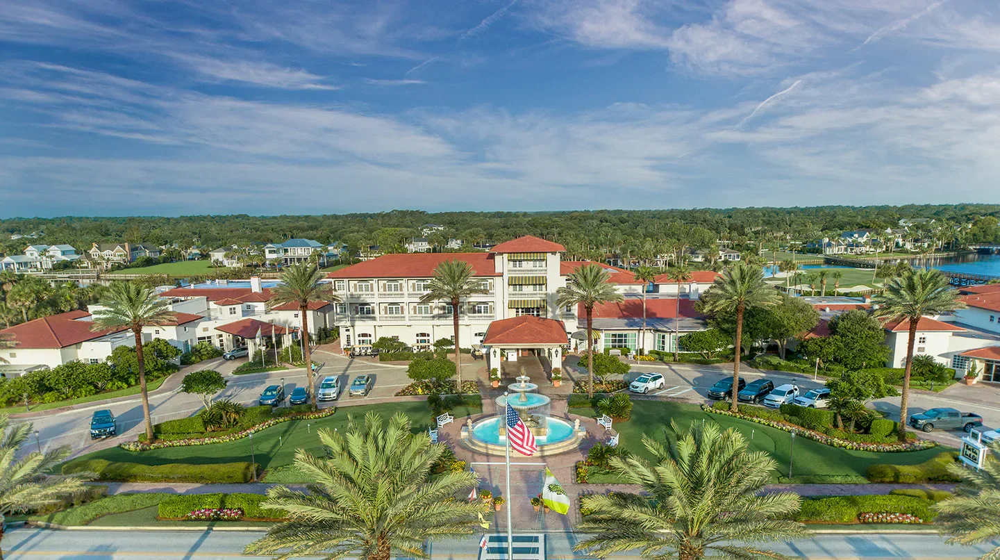 Aerial view of the Ponte Vedra Inn & Club in Jacksonville, Florida, with fountain and palms