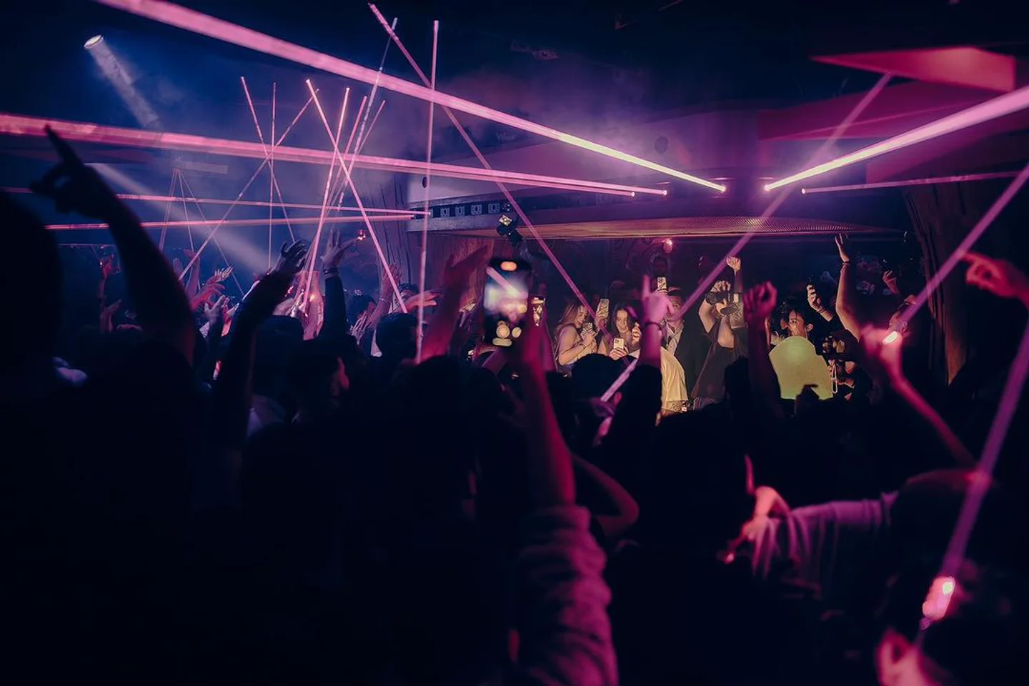 The TOP 10 Dance Clubs in Montreal