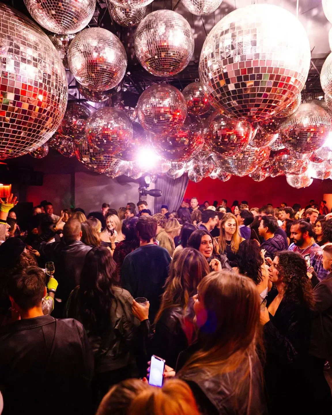 The TOP 10 Luxury Nightclubs in Los Angeles