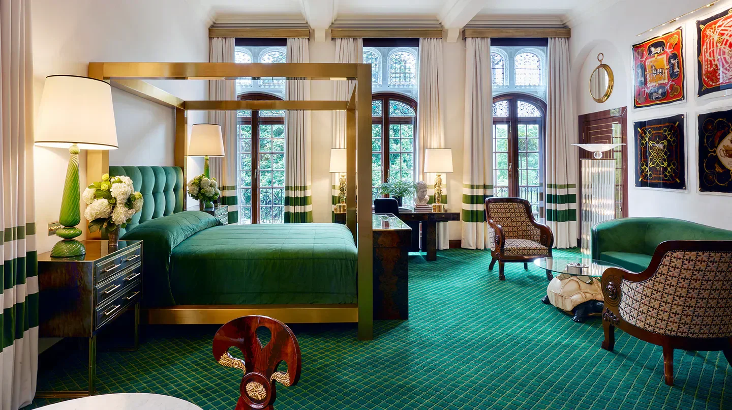 The TOP 10 Bar Hotels in London