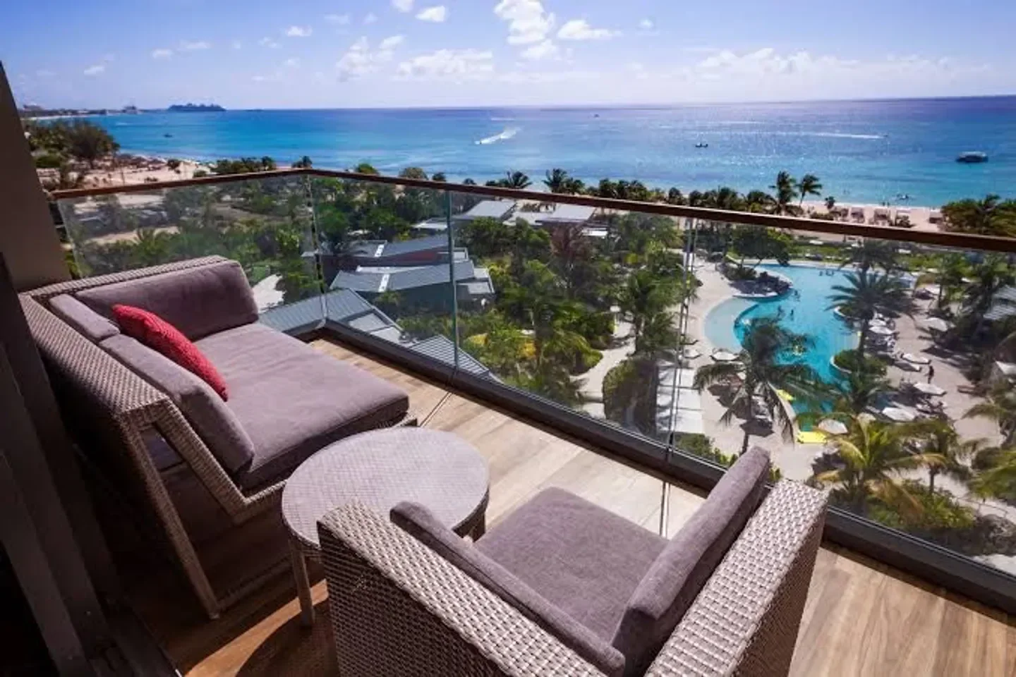Relaxing balcony view at The Spa at Seafire in Grand Cayman with ocean in sight