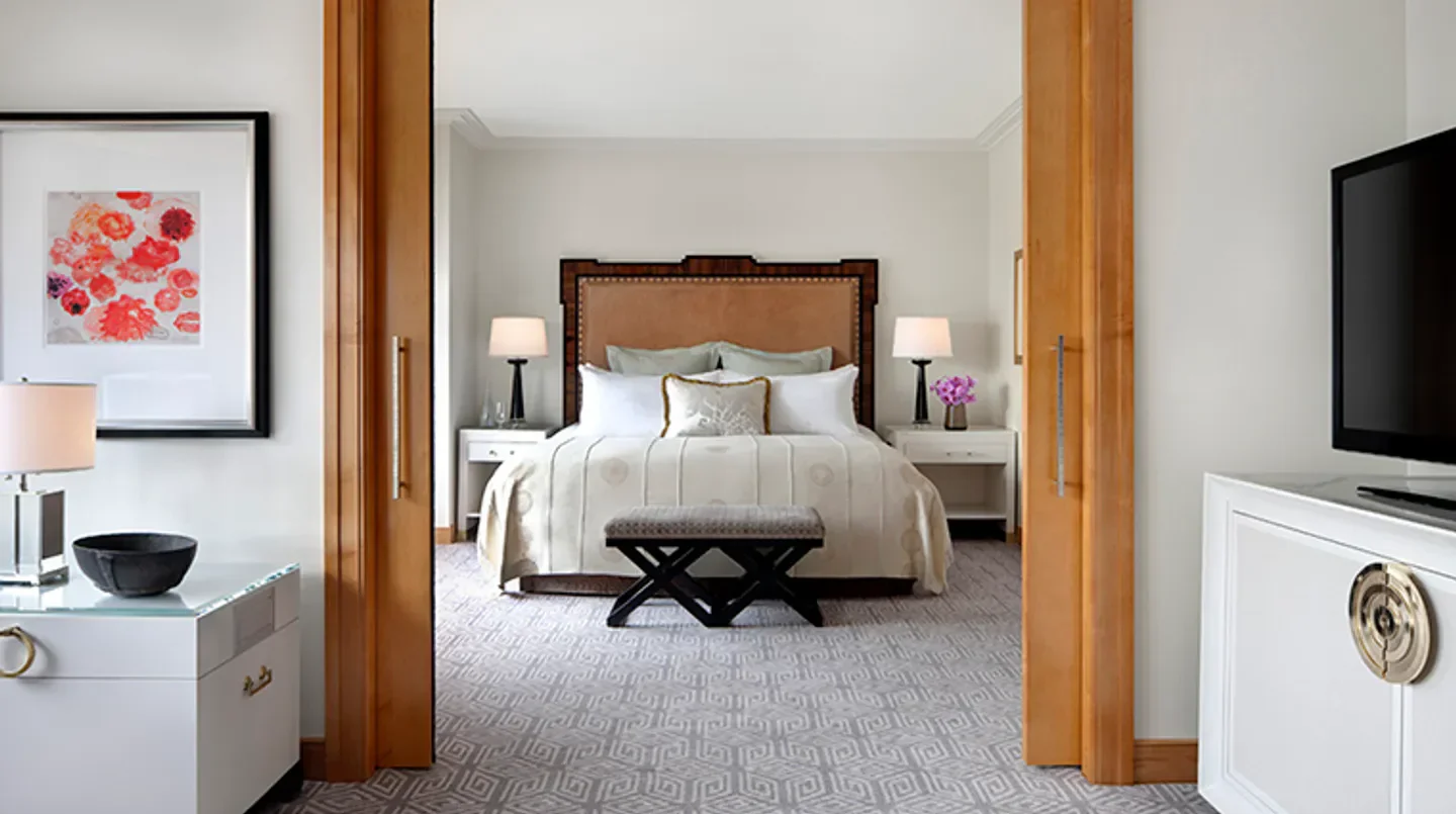 Elegant bedroom at The Towers at Lotte New York Palace in New York City with stylish design.