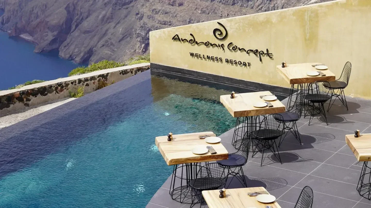 The TOP 10 Seafood Restaurants in Santorini