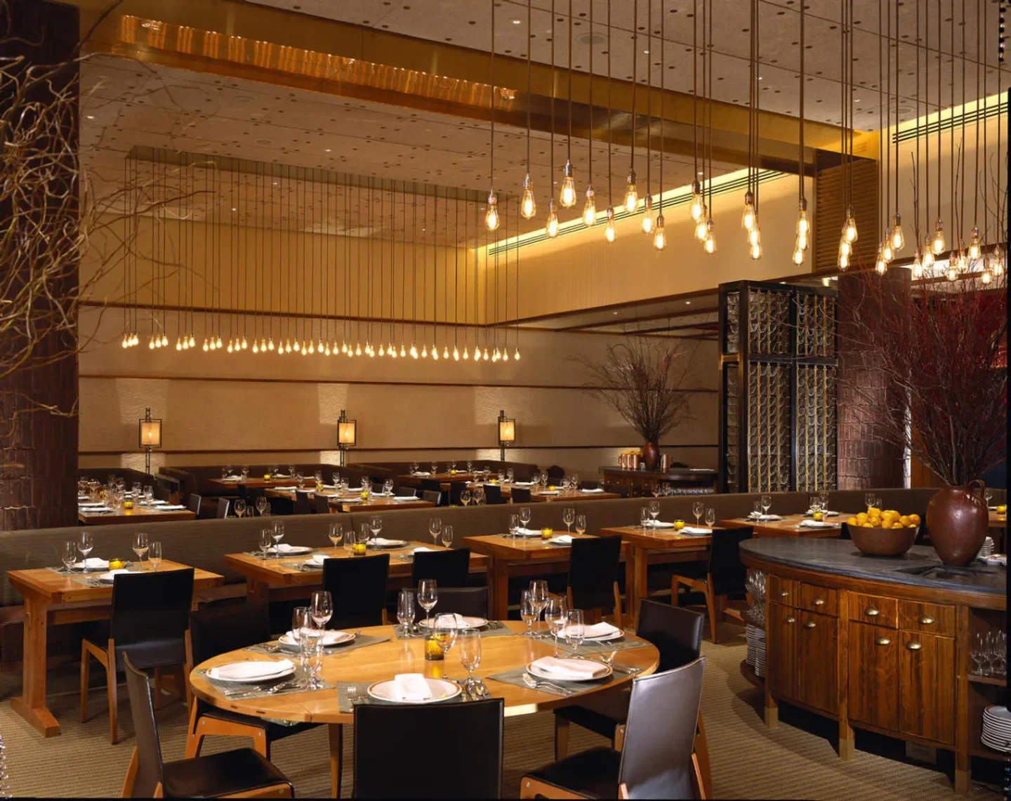 Interior of Tom Colicchio's Craftsteak in Las Vegas with elegant lighting and decor