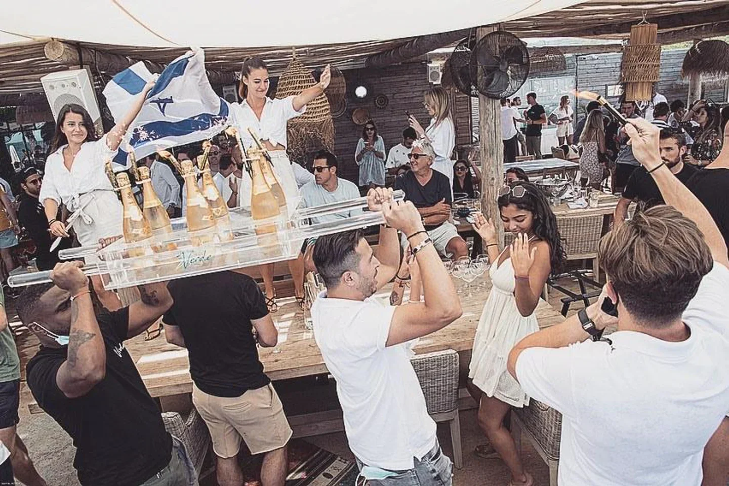 The TOP 10 Bar Restaurants in Saint Tropez
